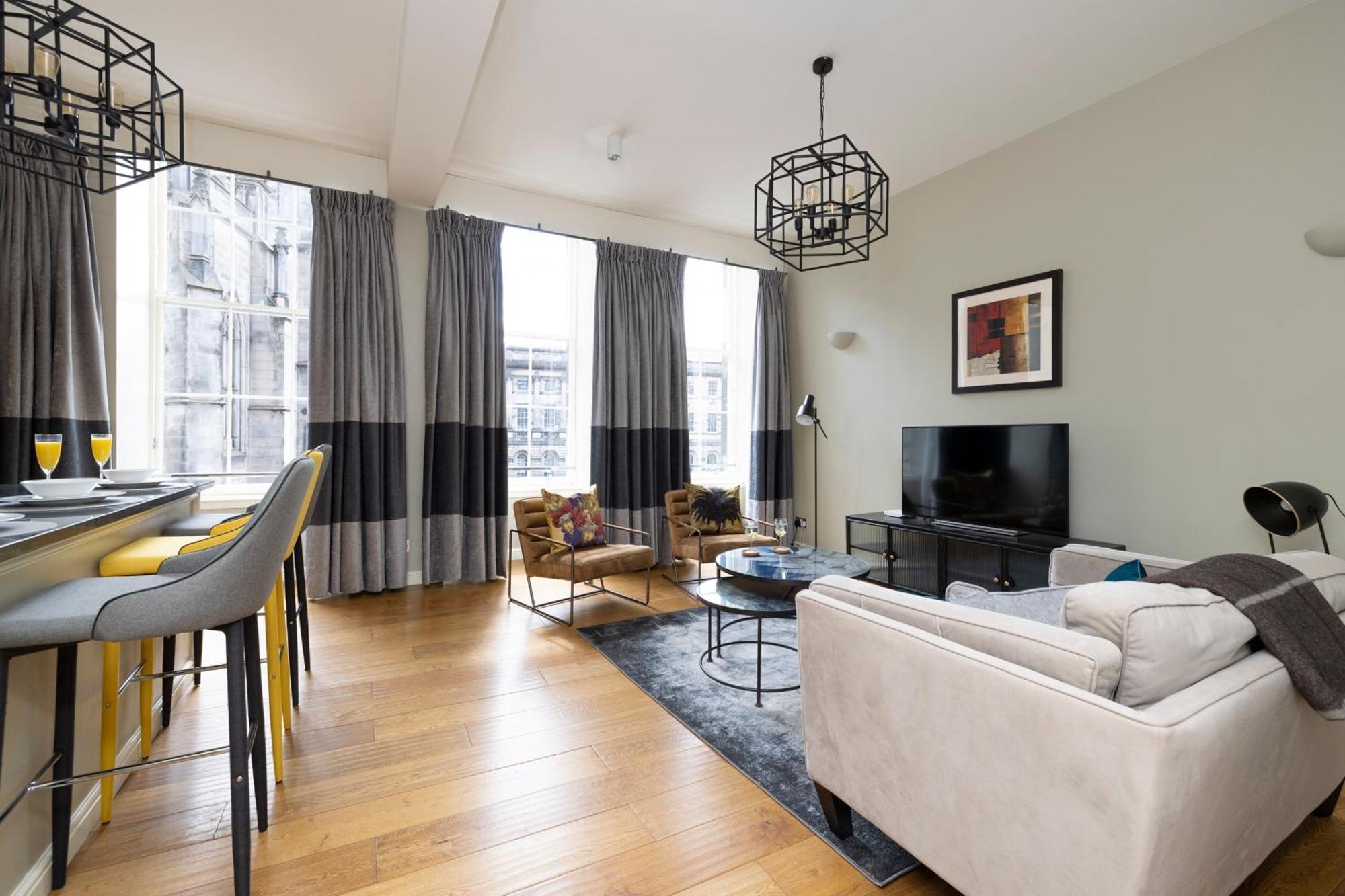 Royal Mile Apartments By Joivy Edimburgo Exterior foto