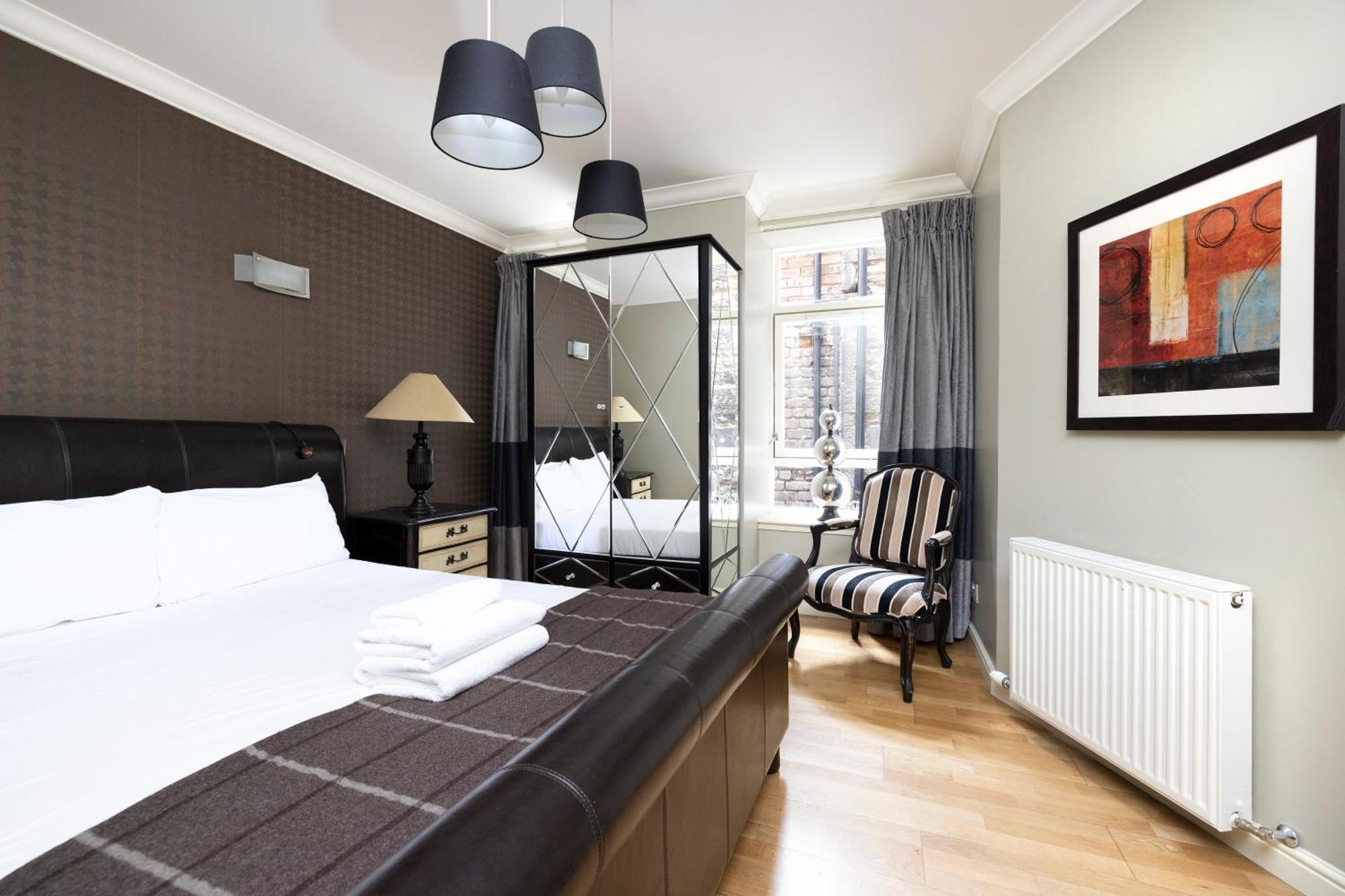Royal Mile Apartments By Joivy Edimburgo Exterior foto